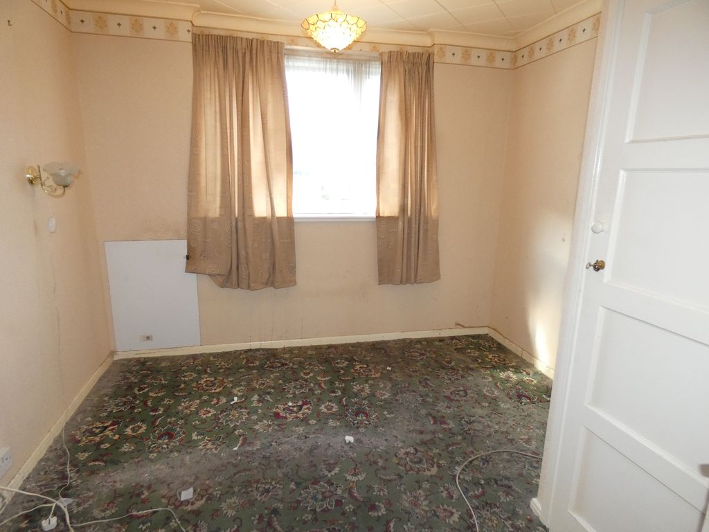 Bedroom One- click for photo gallery